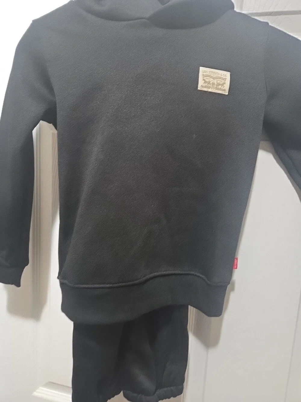 Levi's Boys Two Piece Sweatsuit Black Hoodie Pants Size 6 - New